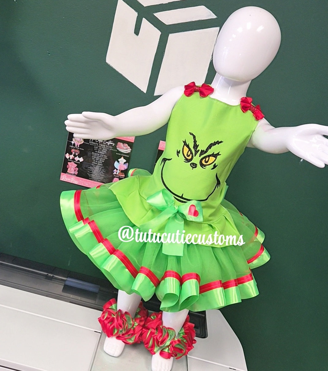 Green Ribbon Tutu Set w| Criss Cross Back