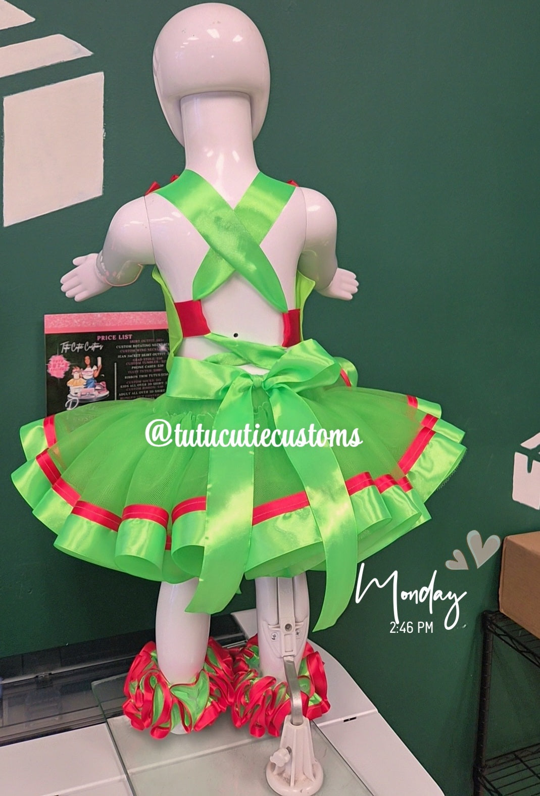 Green Ribbon Tutu Set w| Criss Cross Back